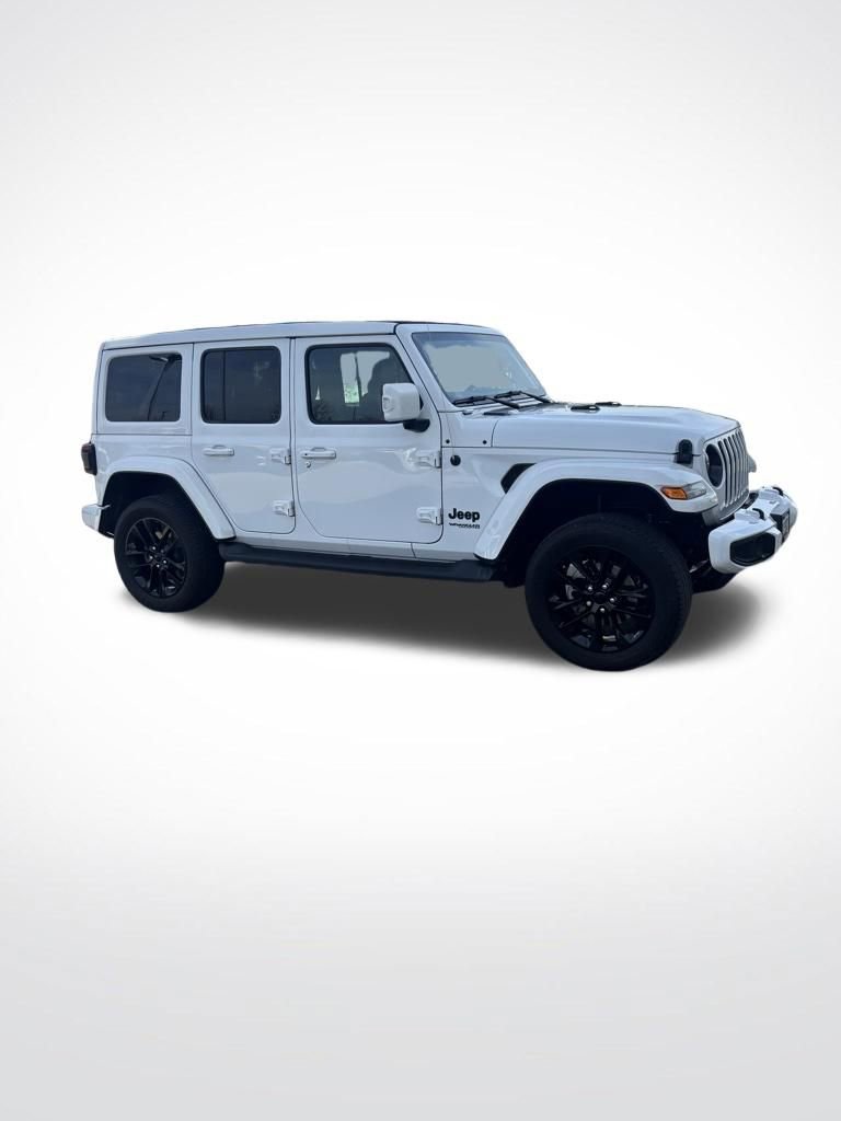 Used 2022 Jeep Wrangler Unlimited Sahara video 3