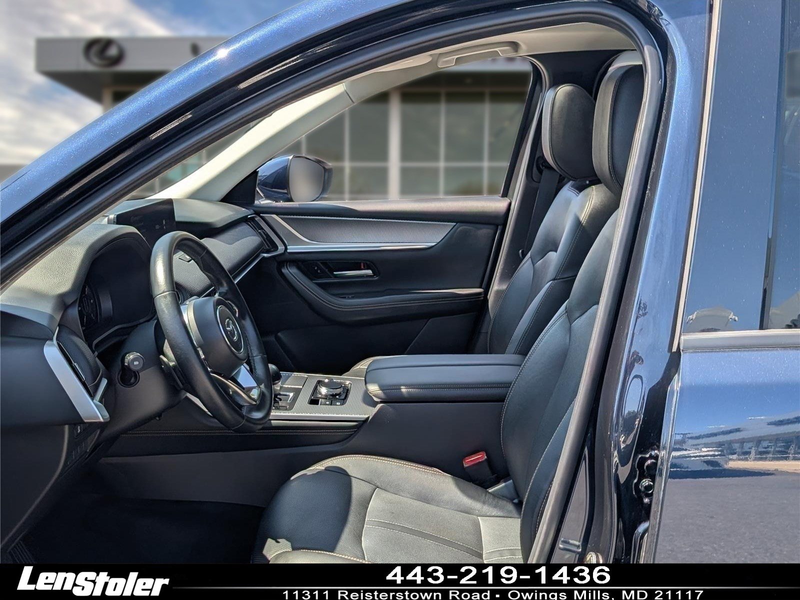 Used 2024 MAZDA CX-90 Plug-In Hybrid w/ Preferred AWD/4WD image 17