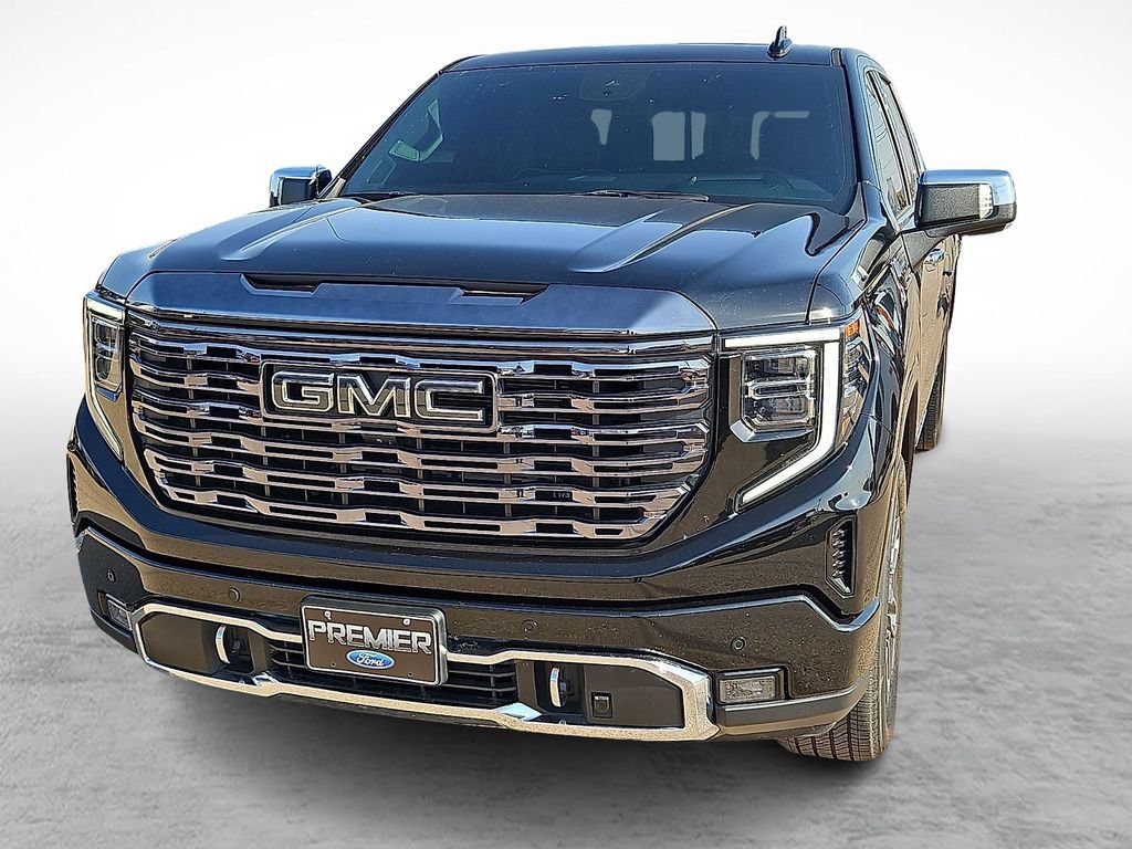 Used 2024 GMC Sierra 1500 Denali Ultimate AWD/4WD image 4