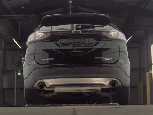 Used 2018 Ford Edge Titanium w/ Equipment Group 301A image 7