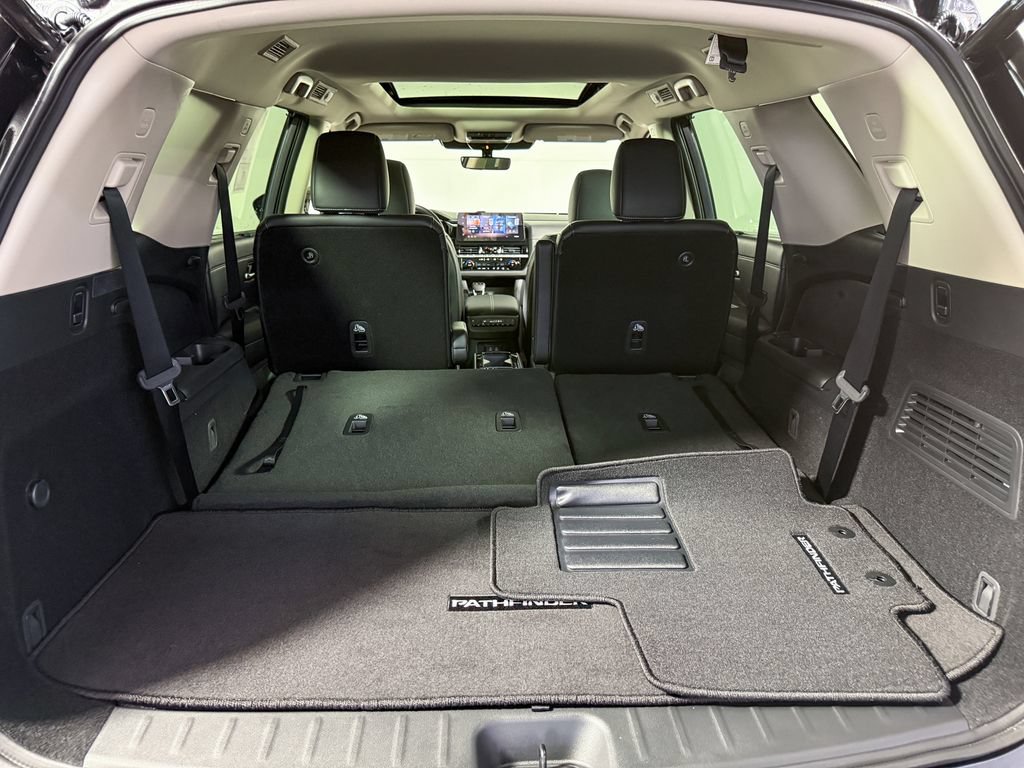 New 2026 Nissan Pathfinder SL w/ SL Premium Package AWD/4WD image 40