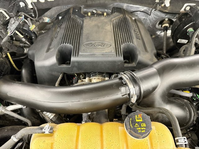 Used 2019 Ford Expedition Limited w/ Equipment Group 301A AWD/4WD image 40