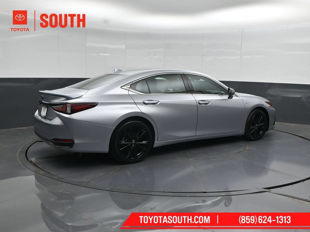 Used 2023 Lexus ES 300h F Sport w/ Accessory Package (Z1) FWD image 2