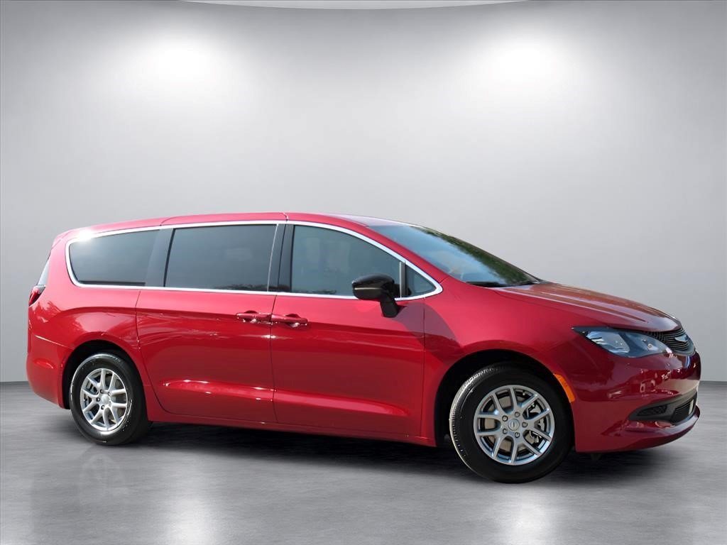 New 2026 Chrysler Voyager LX FWD image 2