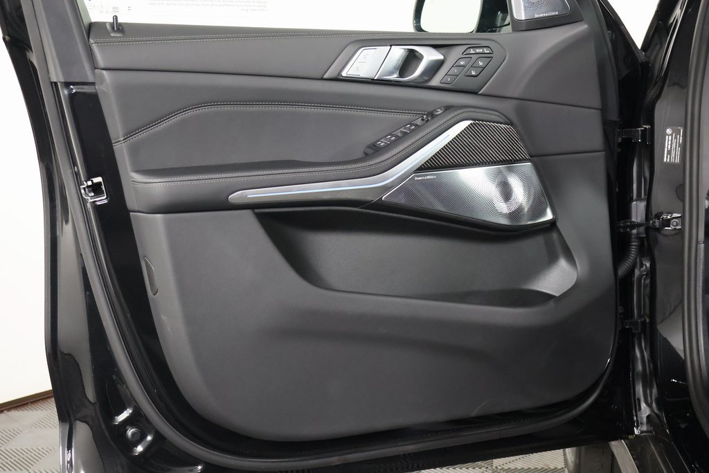 New 2027 BMW X7 M60i AWD/4WD image 8