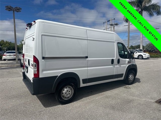 Used 2017 RAM ProMaster 2500 w/ Premium Appearance Group image 5