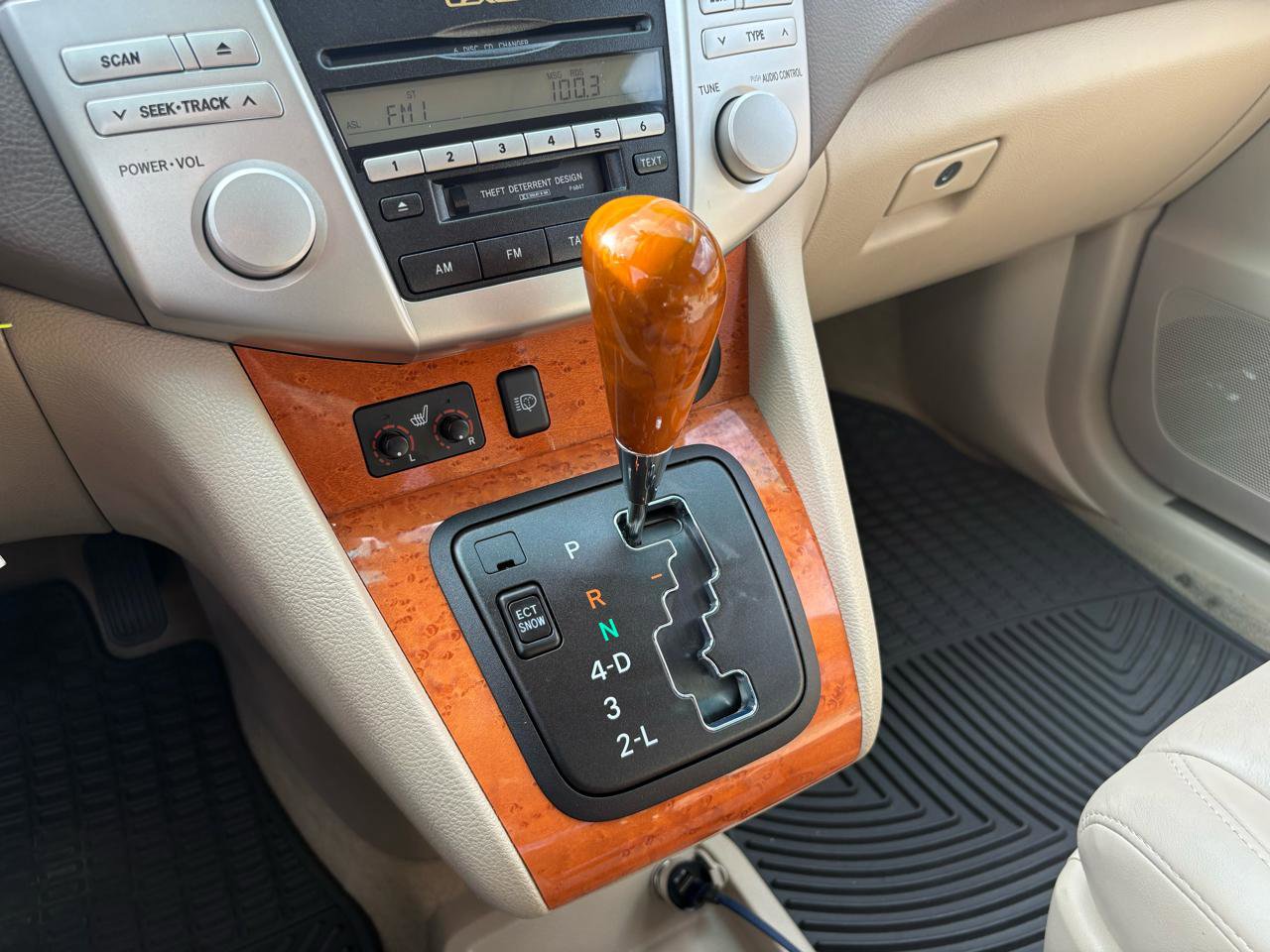 Used 2005 Lexus RX 330 AWD image 50