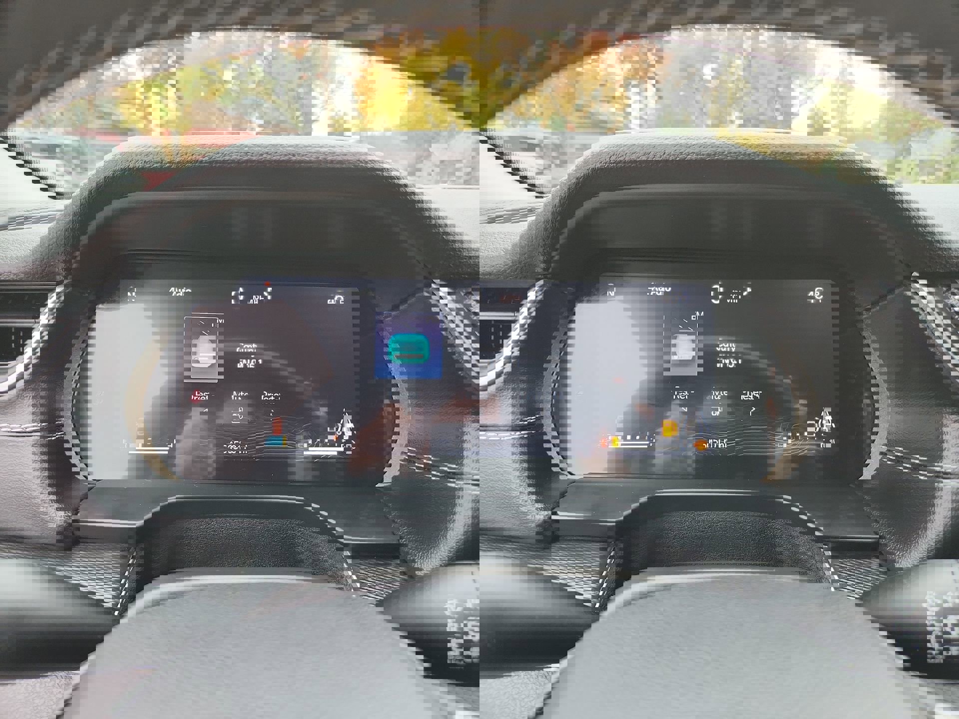 Certified 2023 Jeep Grand Cherokee L Laredo image 10