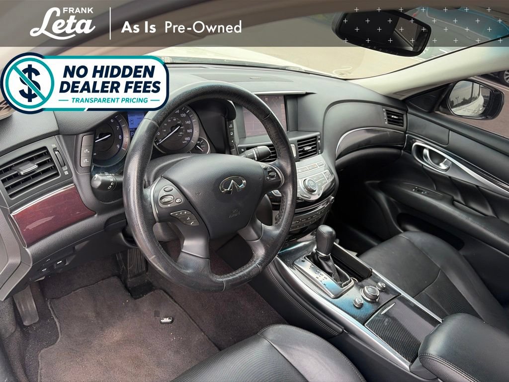 Used 2018 INFINITI Q70 Luxe AWD/4WD image 9