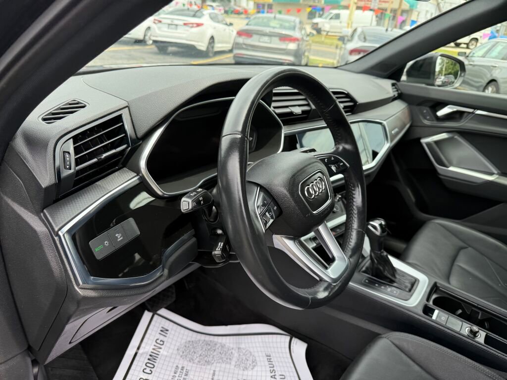 Used 2020 Audi Q3 2.0T Premium Plus image 10