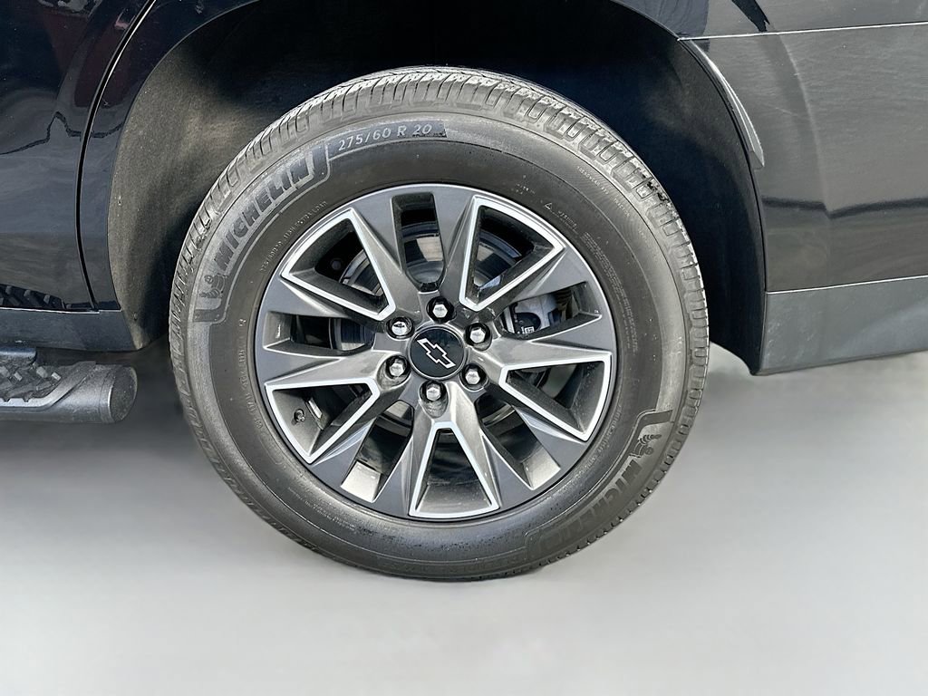 Used 2023 Chevrolet Tahoe Z71 w/ Z71 Off-Road Package AWD/4WD image 34