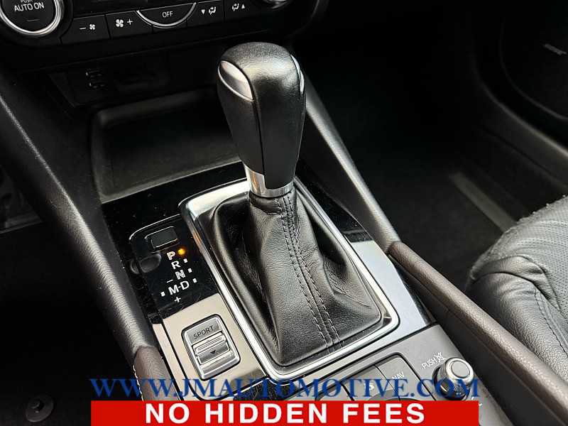Used 2017 MAZDA MAZDA3 Grand Touring w/ Premium Equipment Package FWD image 31