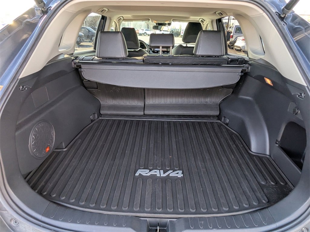 Used 2019 Toyota RAV4 XLE Premium w/ Cold Weather Package image 6