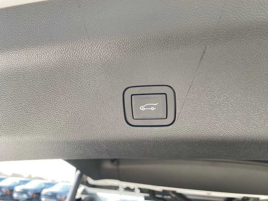 New 2026 Chevrolet Suburban Z71 w/ Comfort Package image 31