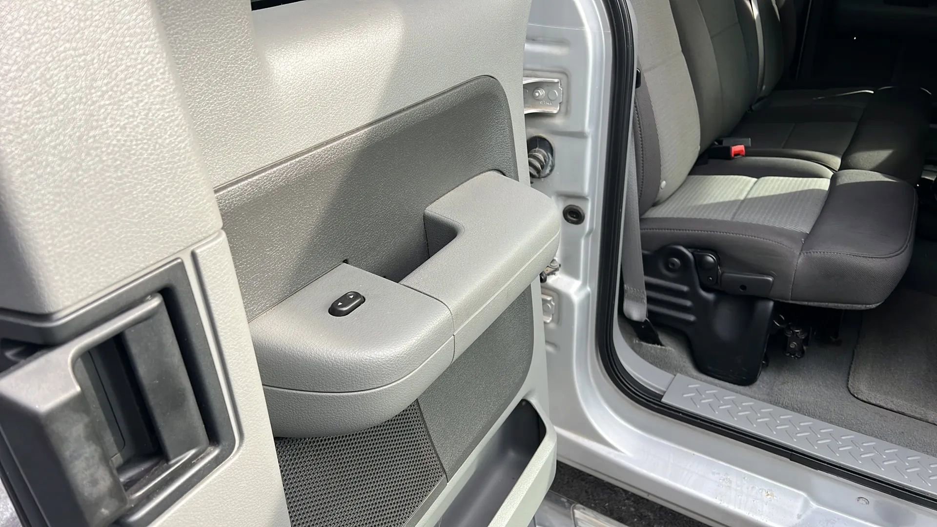 Used 2006 Ford F150 XLT image 27