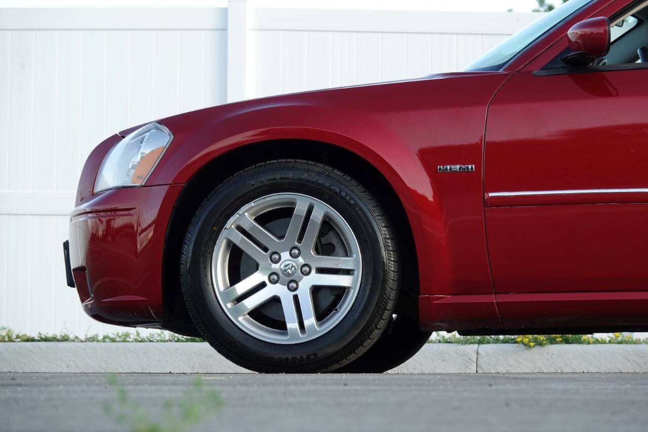Used 2006 Dodge Magnum R/T w/ Convenience Group II RWD image 36