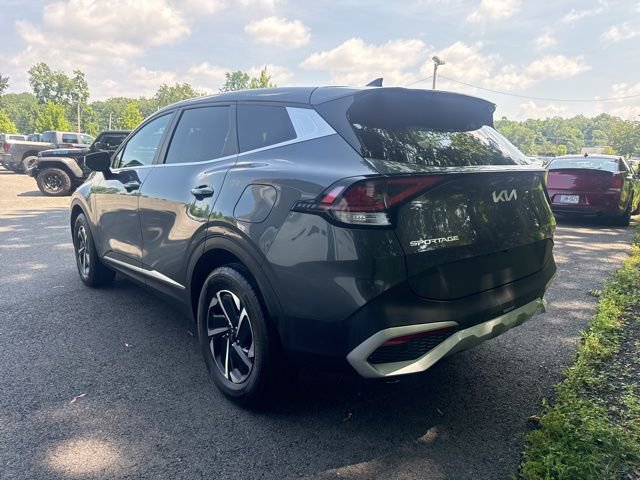 Used 2023 Kia Sportage LX image 4