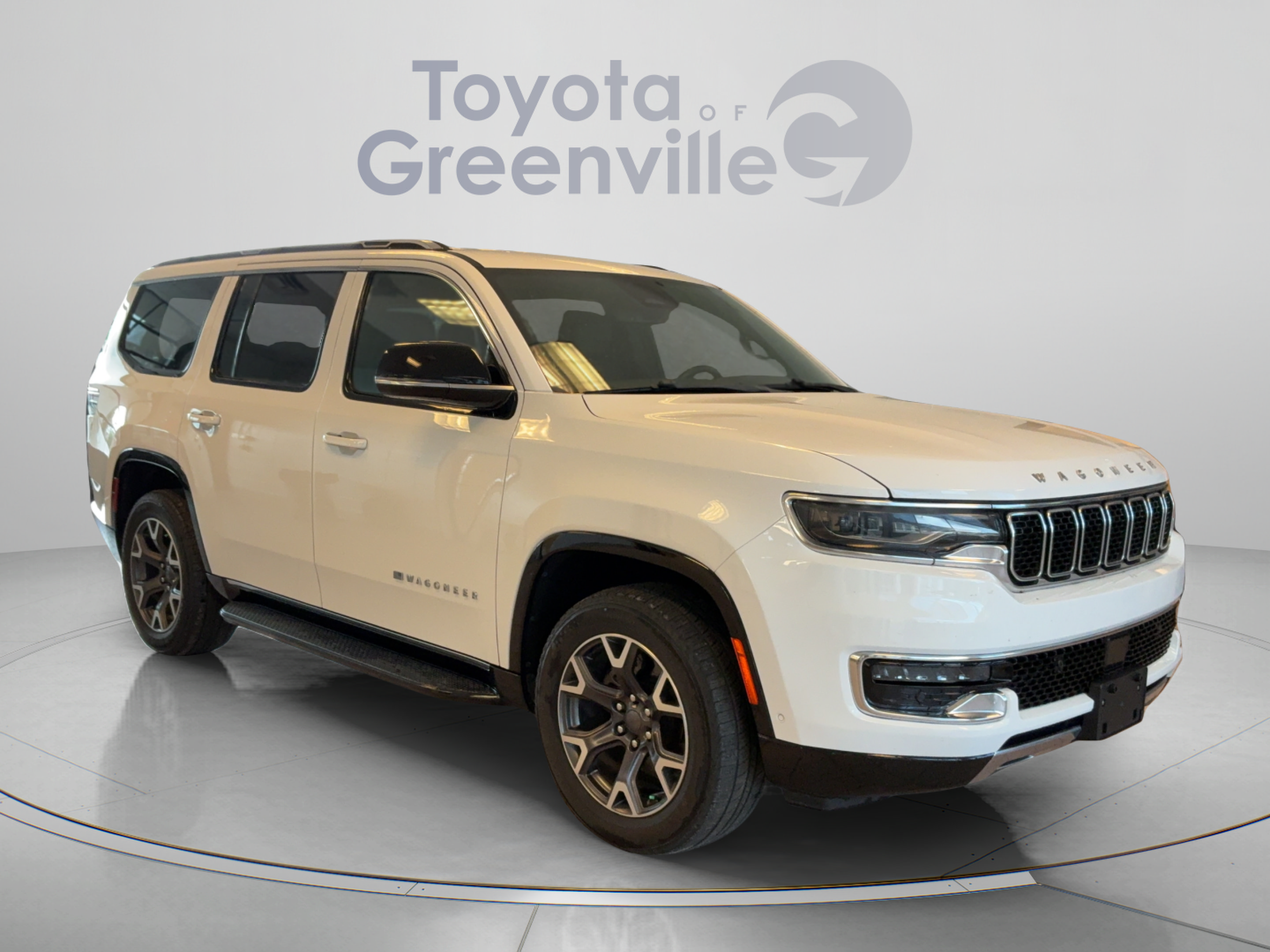 Used 2023 Jeep Wagoneer Series III w/ Preferred Equipment Group AWD/4WD image 8