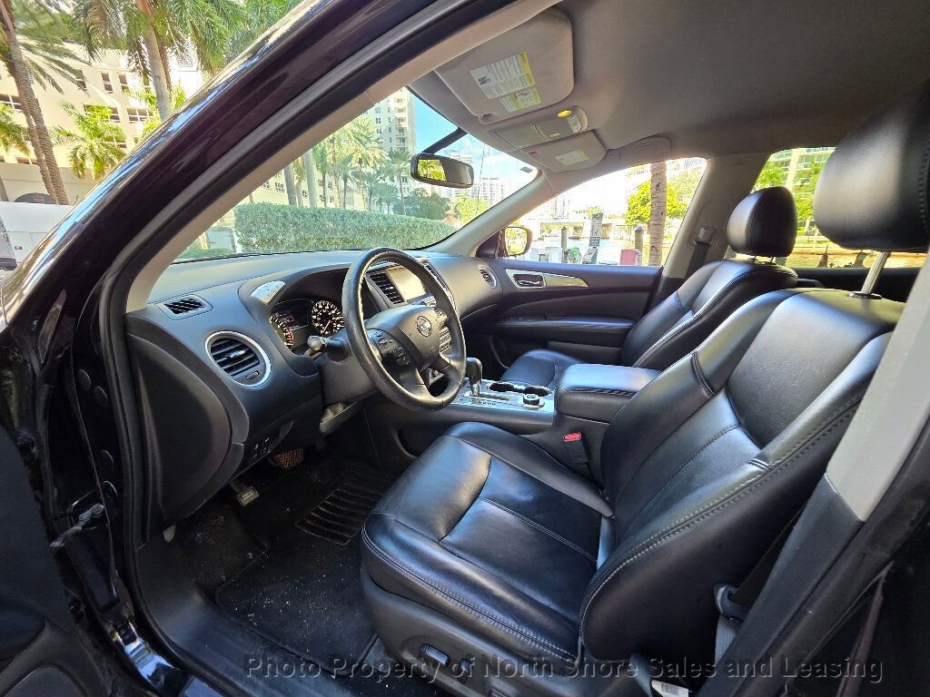 Used 2019 Nissan Pathfinder SL image 8