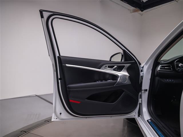 New 2026 Genesis G70 2.5T Prestige image 27