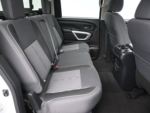 Used 2024 Nissan Titan SV w/ SV Convenience Package image 14