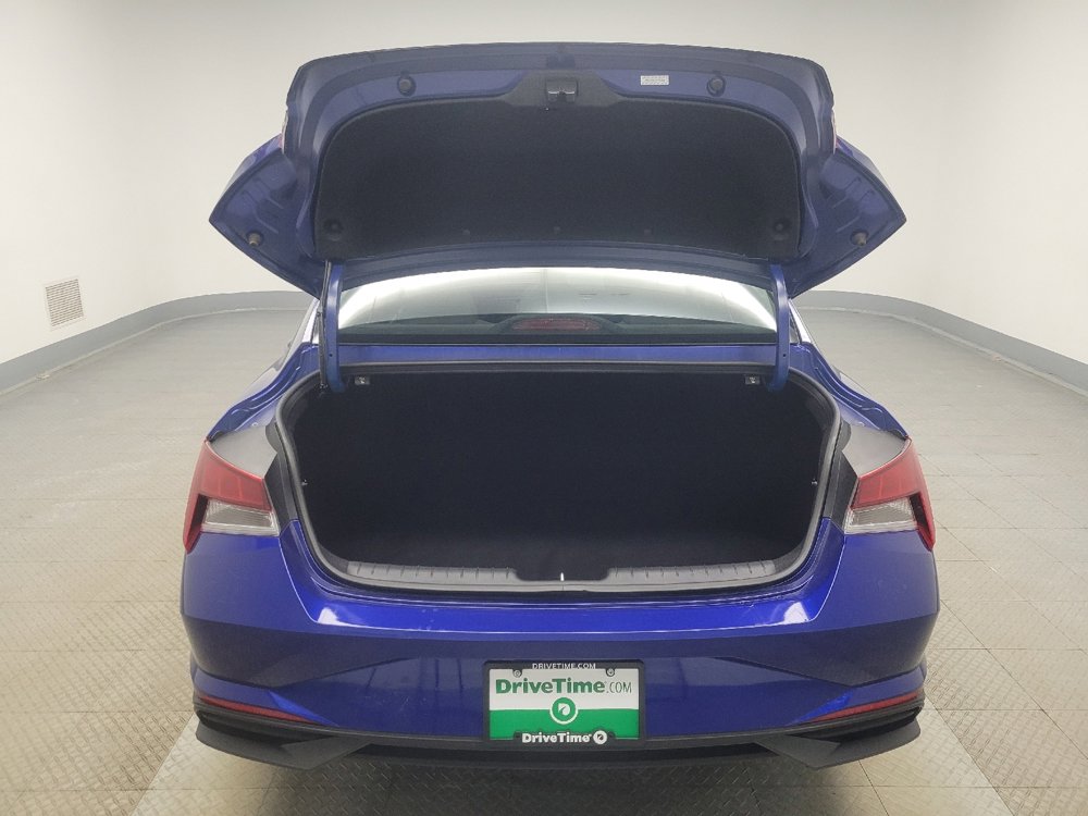 Used 2023 Hyundai Elantra SEL w/ Convenience Package image 29