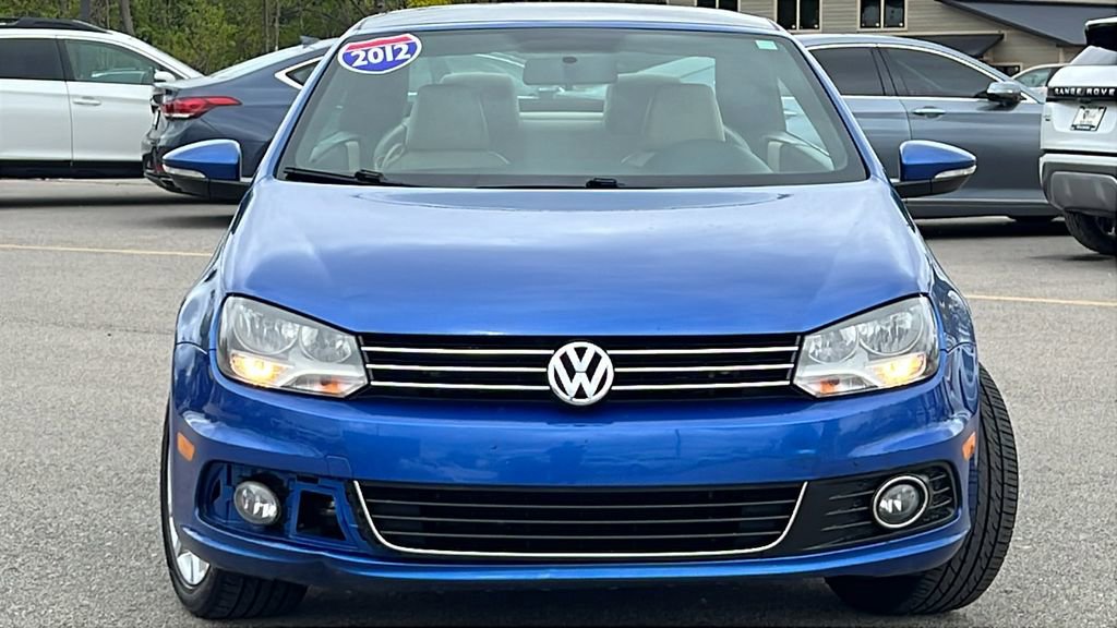 Used 2012 Volkswagen Eos Komfort FWD image 3