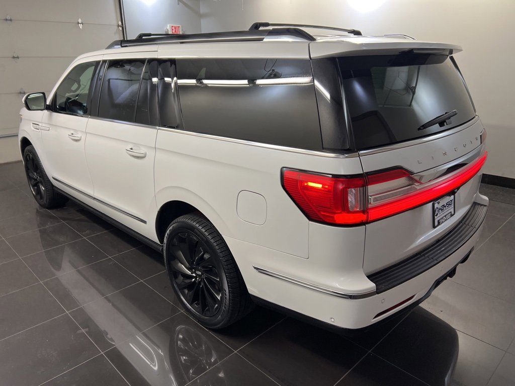 Used 2020 Lincoln Navigator L Reserve w/ Equipment Group 208A Reserve image 4