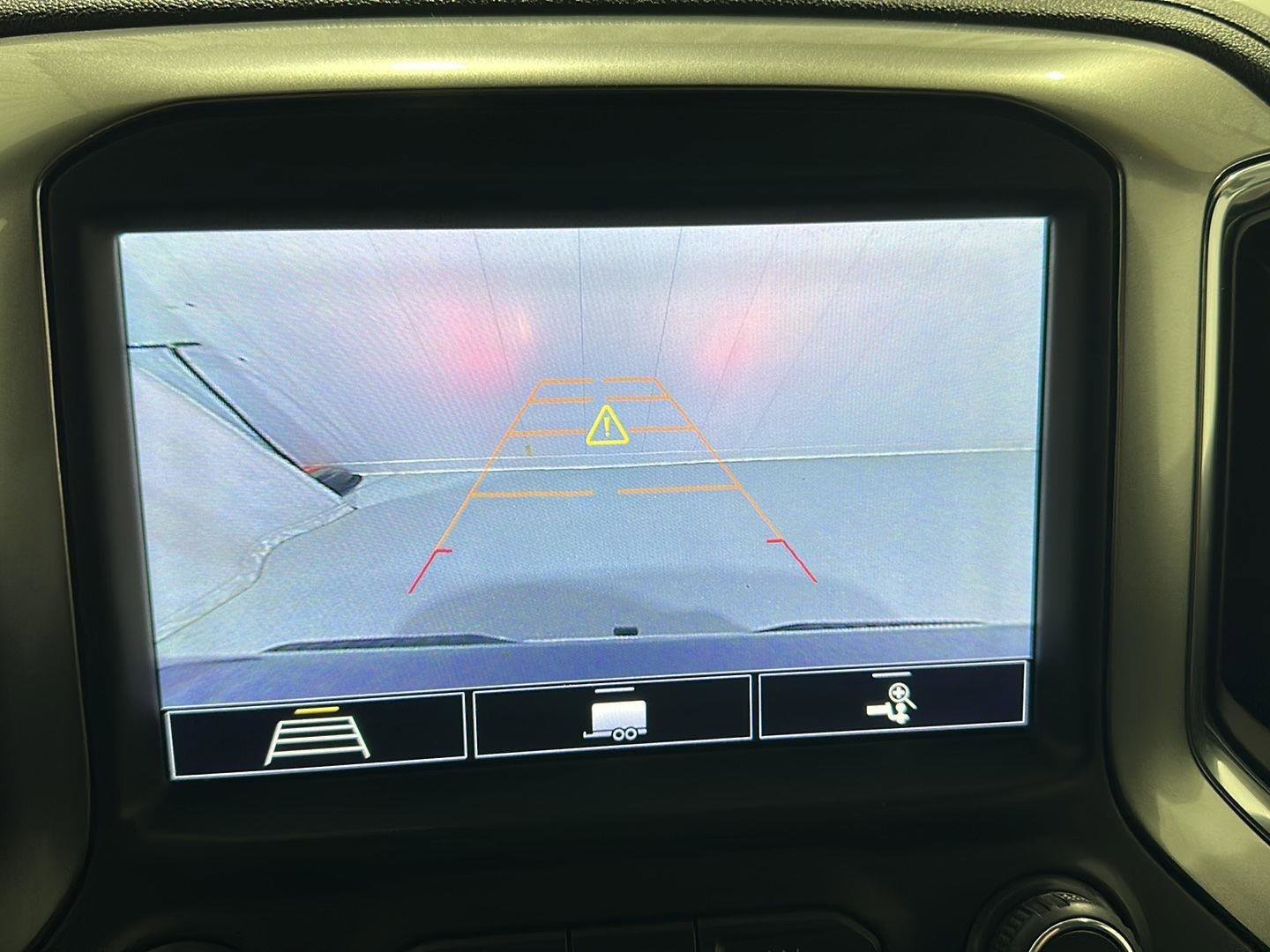 Used 2020 Chevrolet Silverado 1500 LTZ image 14