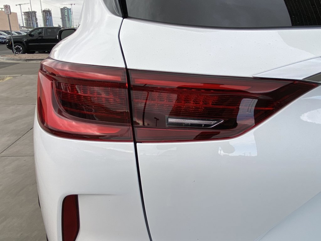 Used 2024 INFINITI QX50 Luxe image 11