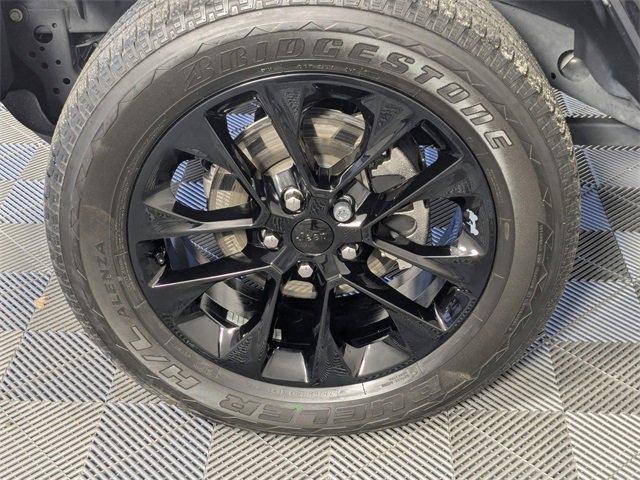 Used 2021 Jeep Wrangler Unlimited Sahara w/ Cold Weather Group image 8