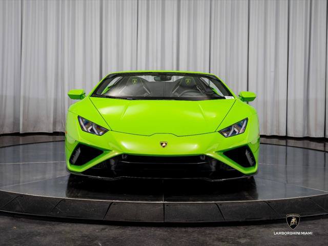 Used 2021 Lamborghini Huracan EVO RWD image 3
