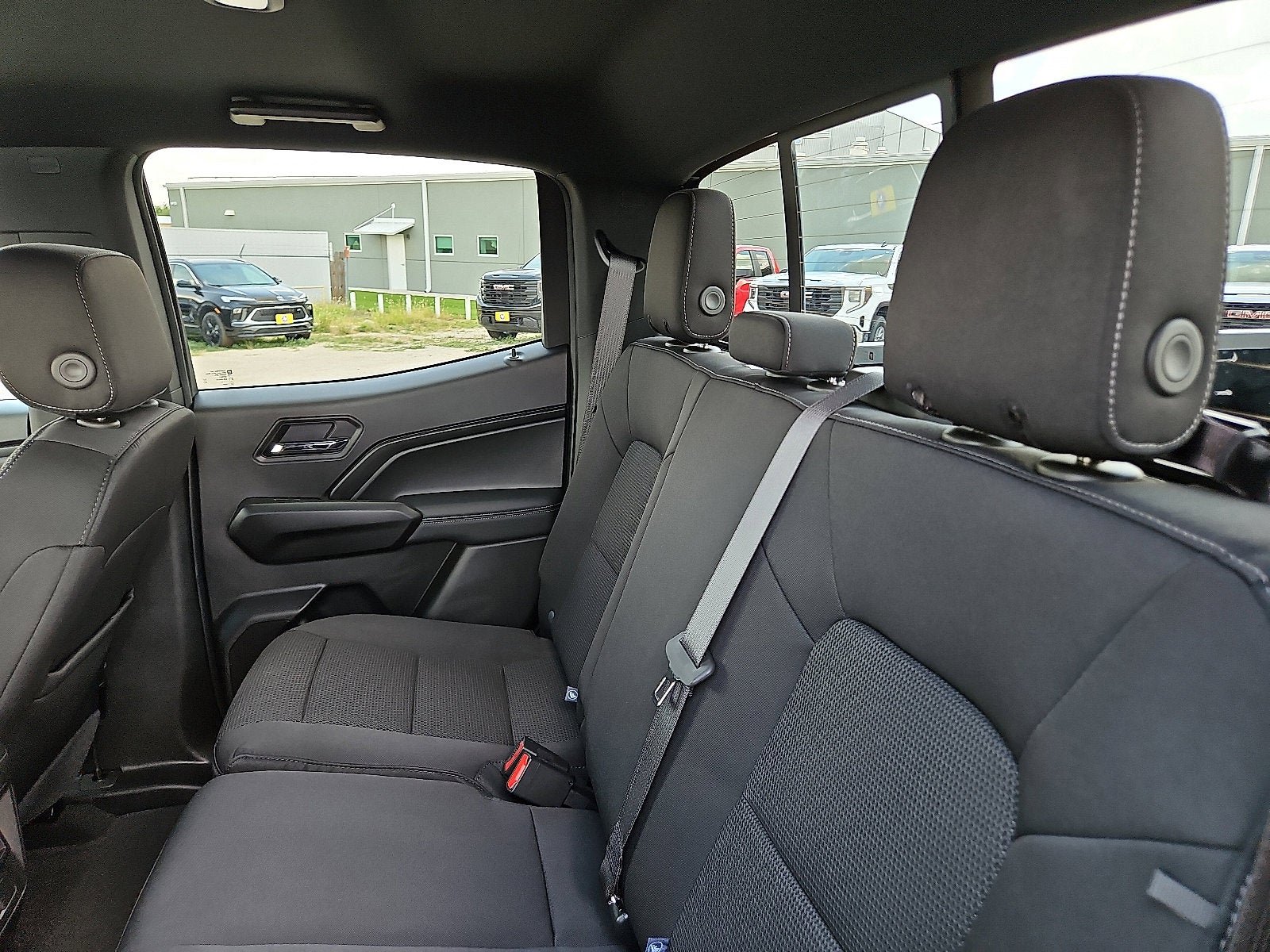 New 2026 GMC Canyon Elevation w/ Convenience Package image 10