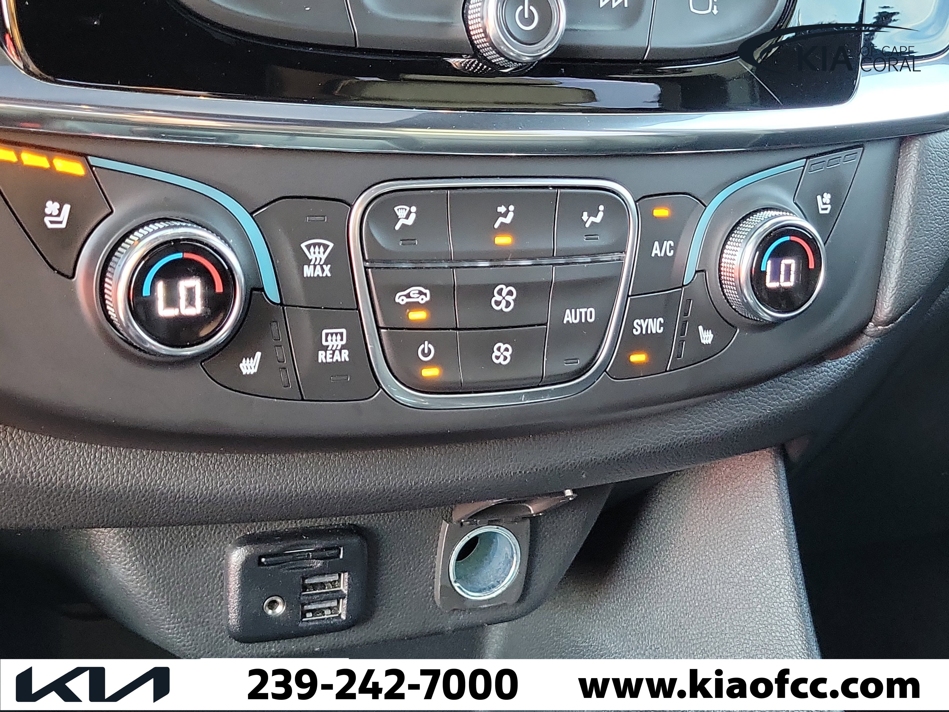 Used 2023 Chevrolet Traverse High Country w/ LPO, 'HIT The Road' Package FWD image 31
