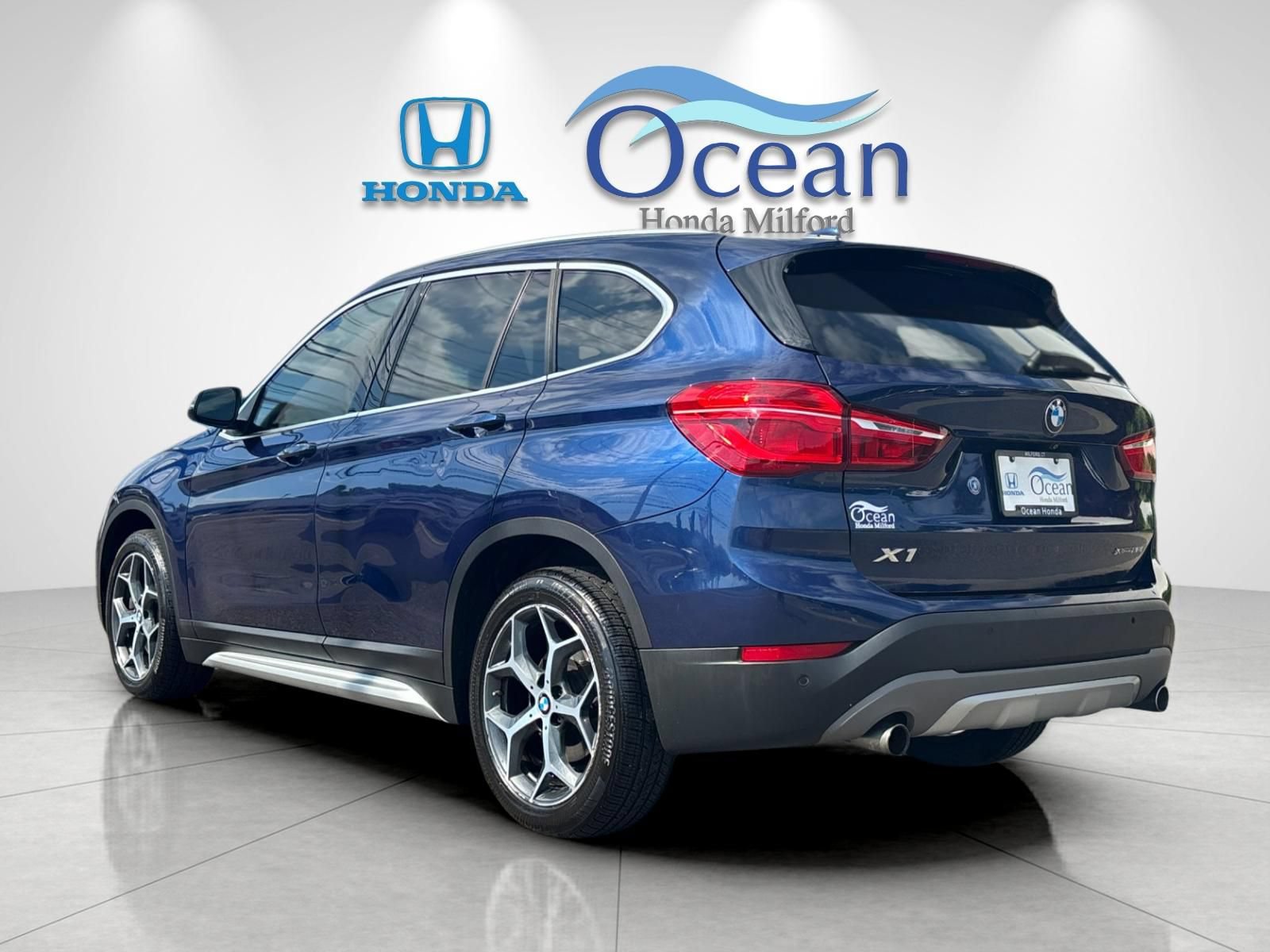 Used 2019 BMW X1 xDrive28i w/ Convenience Package AWD/4WD image 5