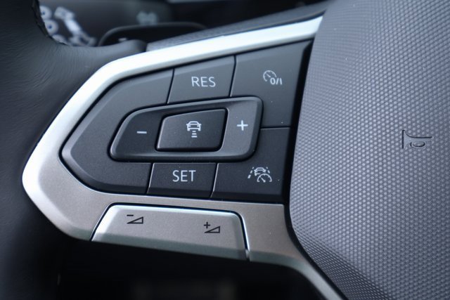 New 2026 Volkswagen Atlas SEL Premium R-Line image 21