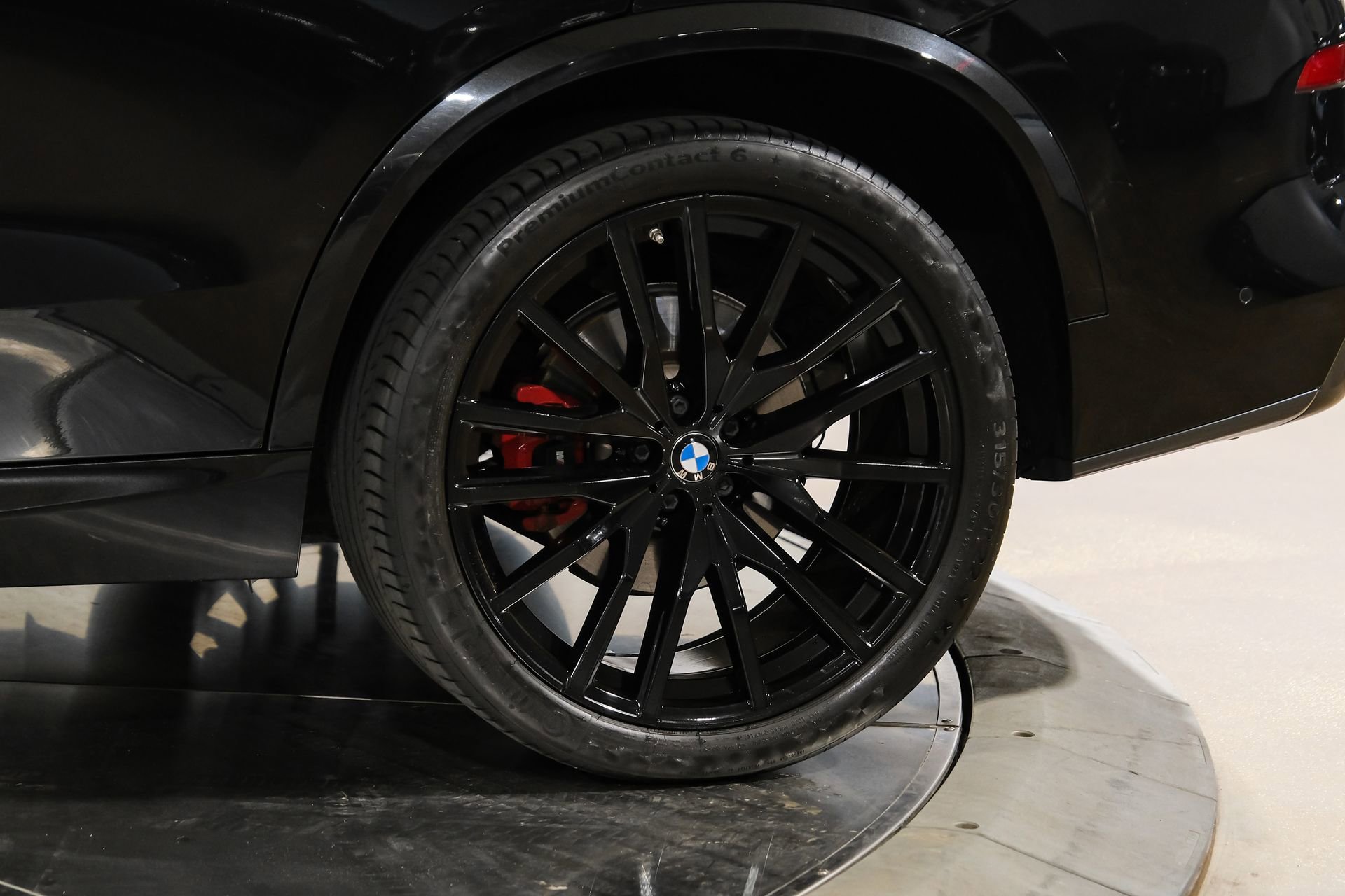 Used 2023 BMW X5 sDrive40i w/ Executive Package image 68