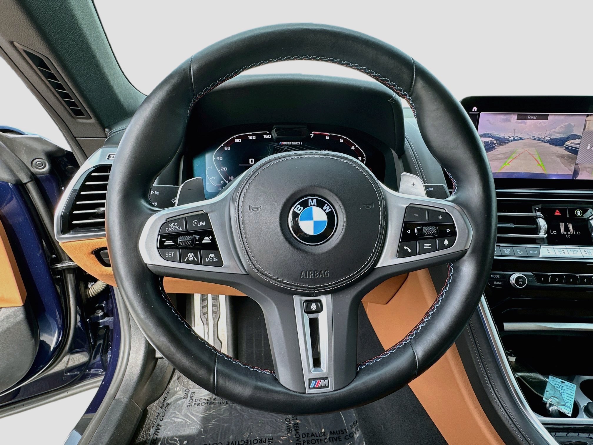 Used 2024 BMW M850i xDrive Convertible AWD/4WD image 11
