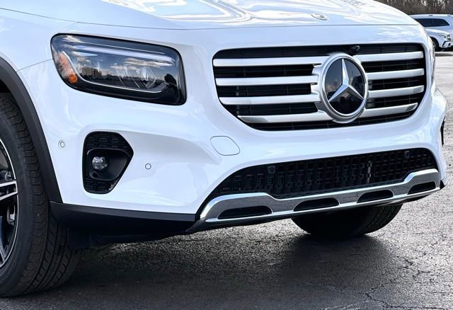 New 2026 Mercedes-Benz GLB 250 4MATIC image 2
