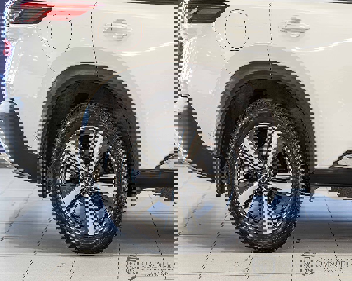 Used 2022 Nissan Rogue Platinum w/ Head-Up Display Package image 10