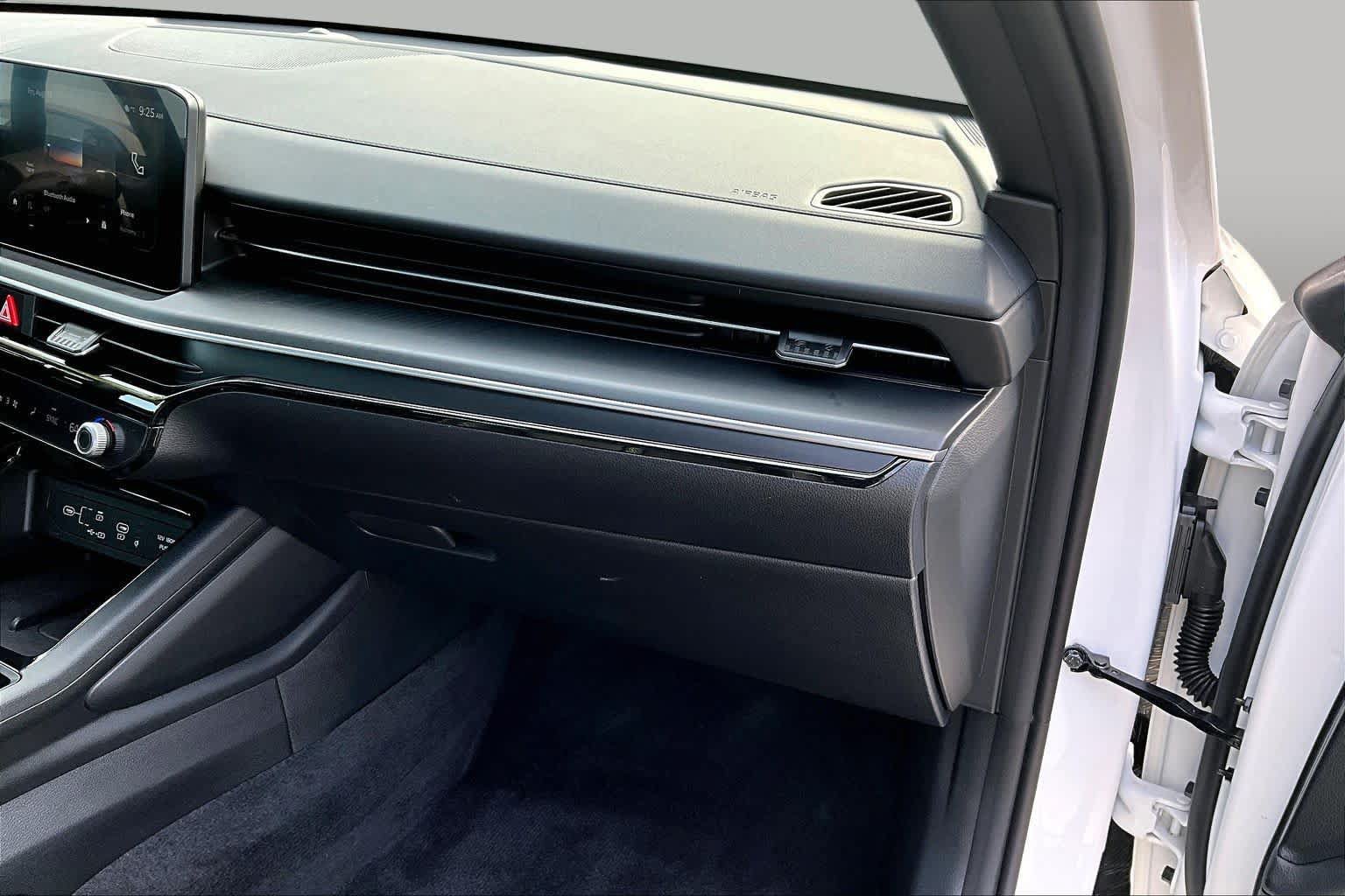 Used 2025 Kia K5 GT FWD image 18
