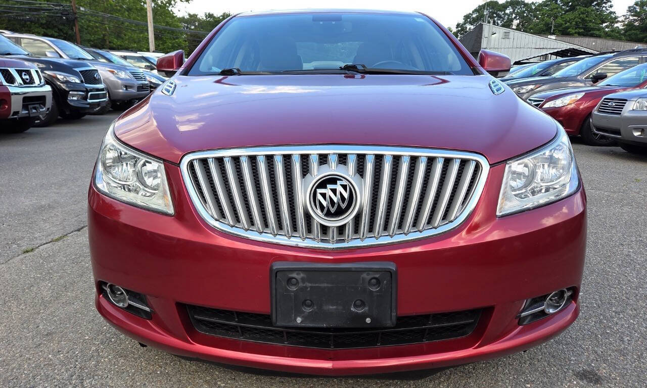 Used 2012 Buick LaCrosse Premium w/ Entertainment Package FWD image 4
