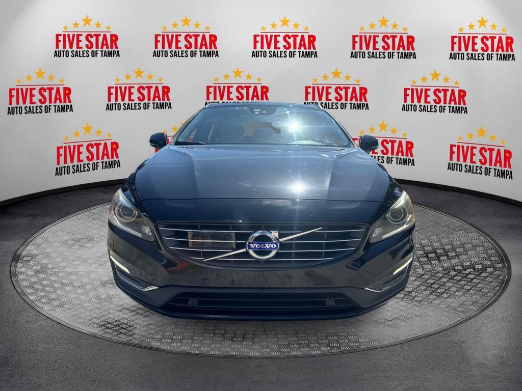 Used 2016 Volvo V60 T5 Platinum w/ Climate Package FWD image 2