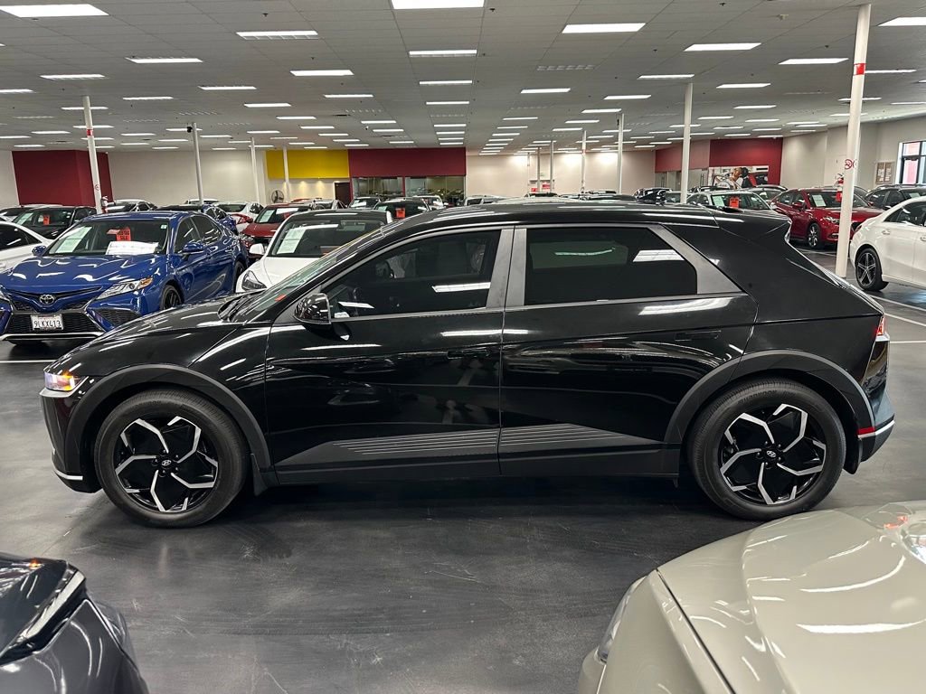 Used 2023 Hyundai Ioniq 5 SE image 4