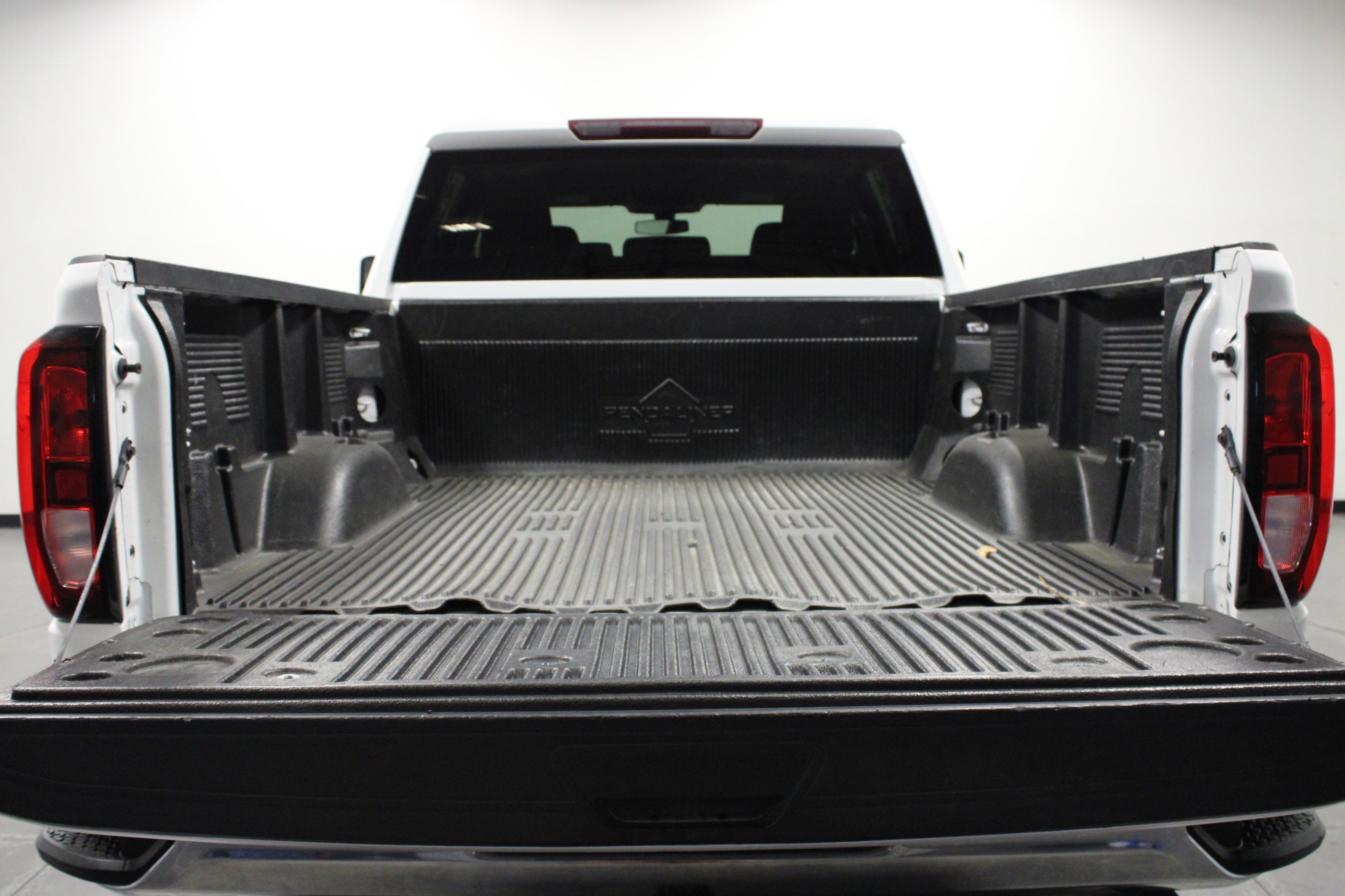 Used 2021 GMC Sierra 2500 SLE image 14