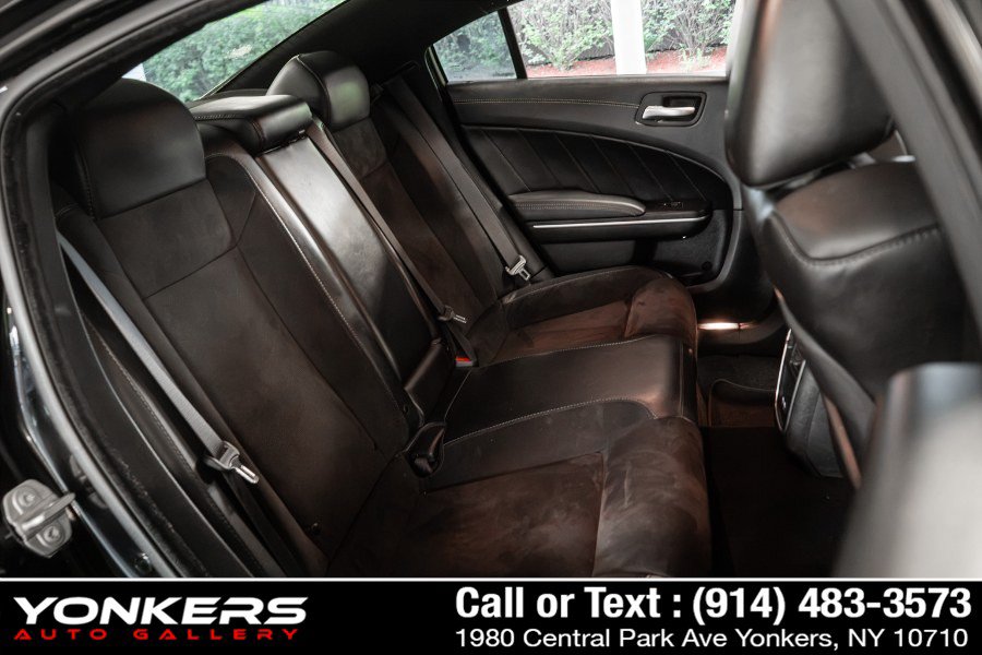 Used 2023 Dodge Charger Scat Pack w/ Plus Group RWD image 27