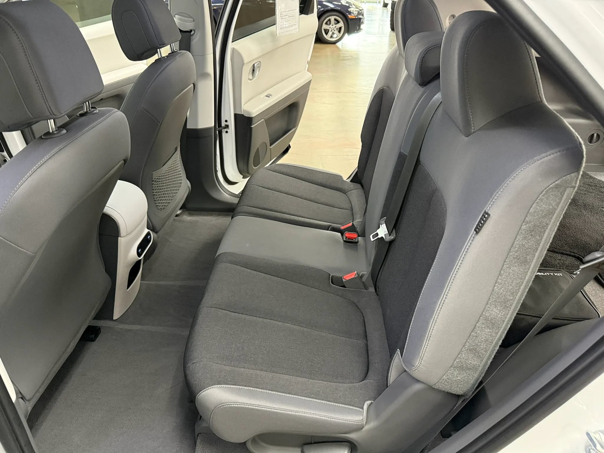 Used 2024 Hyundai Ioniq 5 SE RWD image 13
