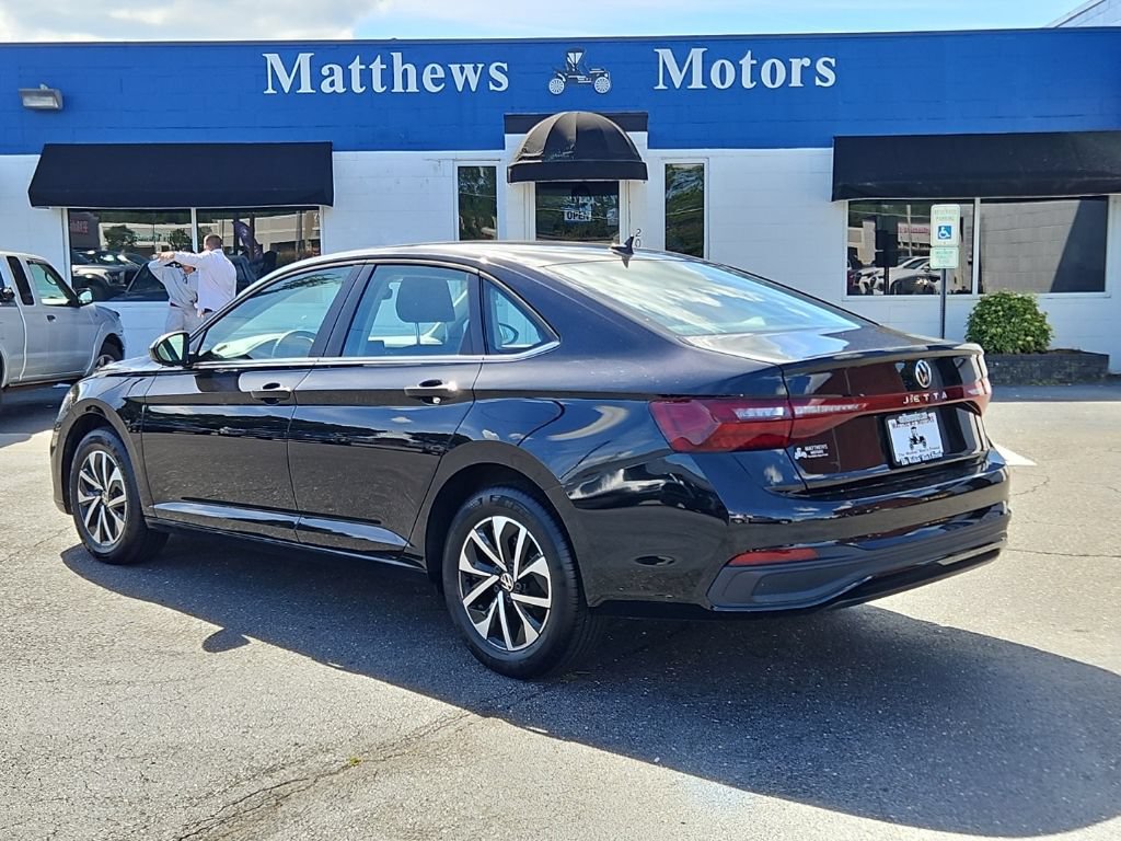 Used 2025 Volkswagen Jetta S FWD image 5