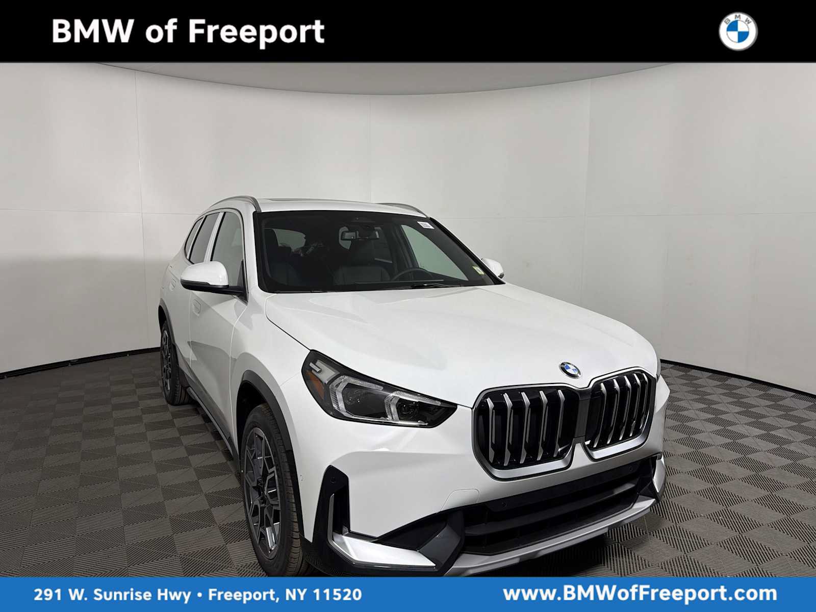 New 2026 BMW X1 xDrive28i w/ Convenience Package AWD/4WD image 1