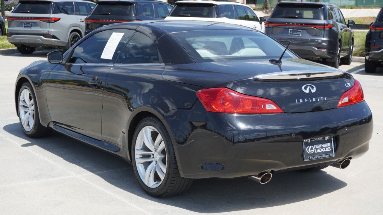 Used 2010 INFINITI G37 Convertible w/ Premium Pkg RWD image 8